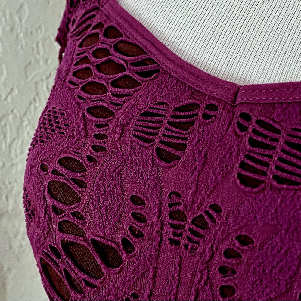 EUC Free People Medallion Crochet Lace Seamless Bodycon Dress, XS/S - Picture 9 of 13
